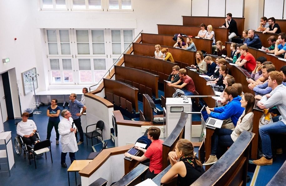 Münster Üniversitesi video